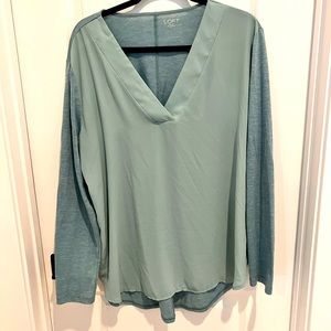 Ann Taylor long sleeve tops 2 material both size XL